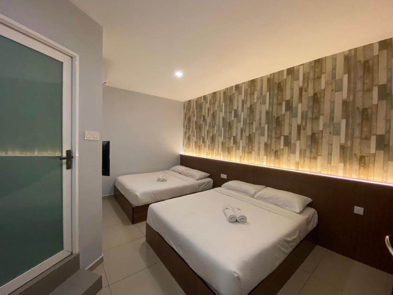 Ds Hotel Ίπο Εξωτερικό φωτογραφία