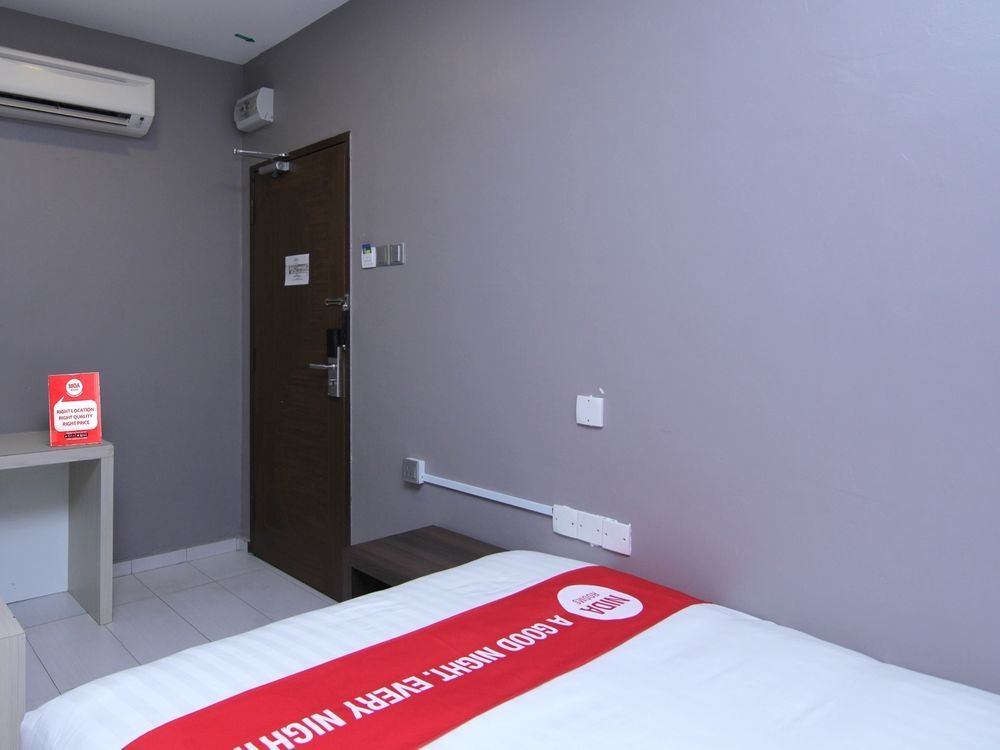 Ds Hotel Ίπο Εξωτερικό φωτογραφία